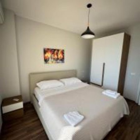 Nuna Hotel Radhimë 외부 사진